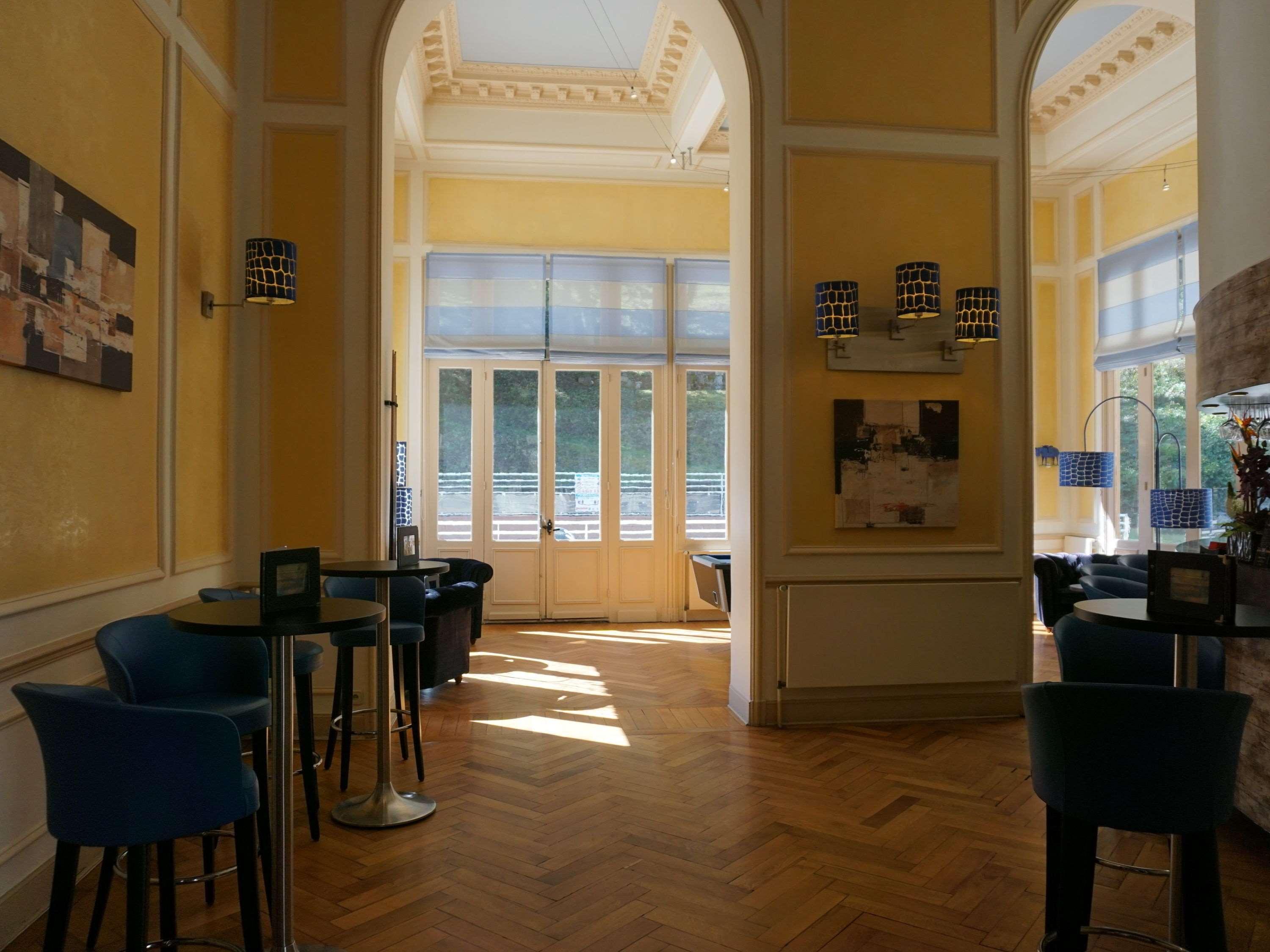 Hotel Mercure Saint-Nectaire Spa & Bien-Etre Kültér fotó