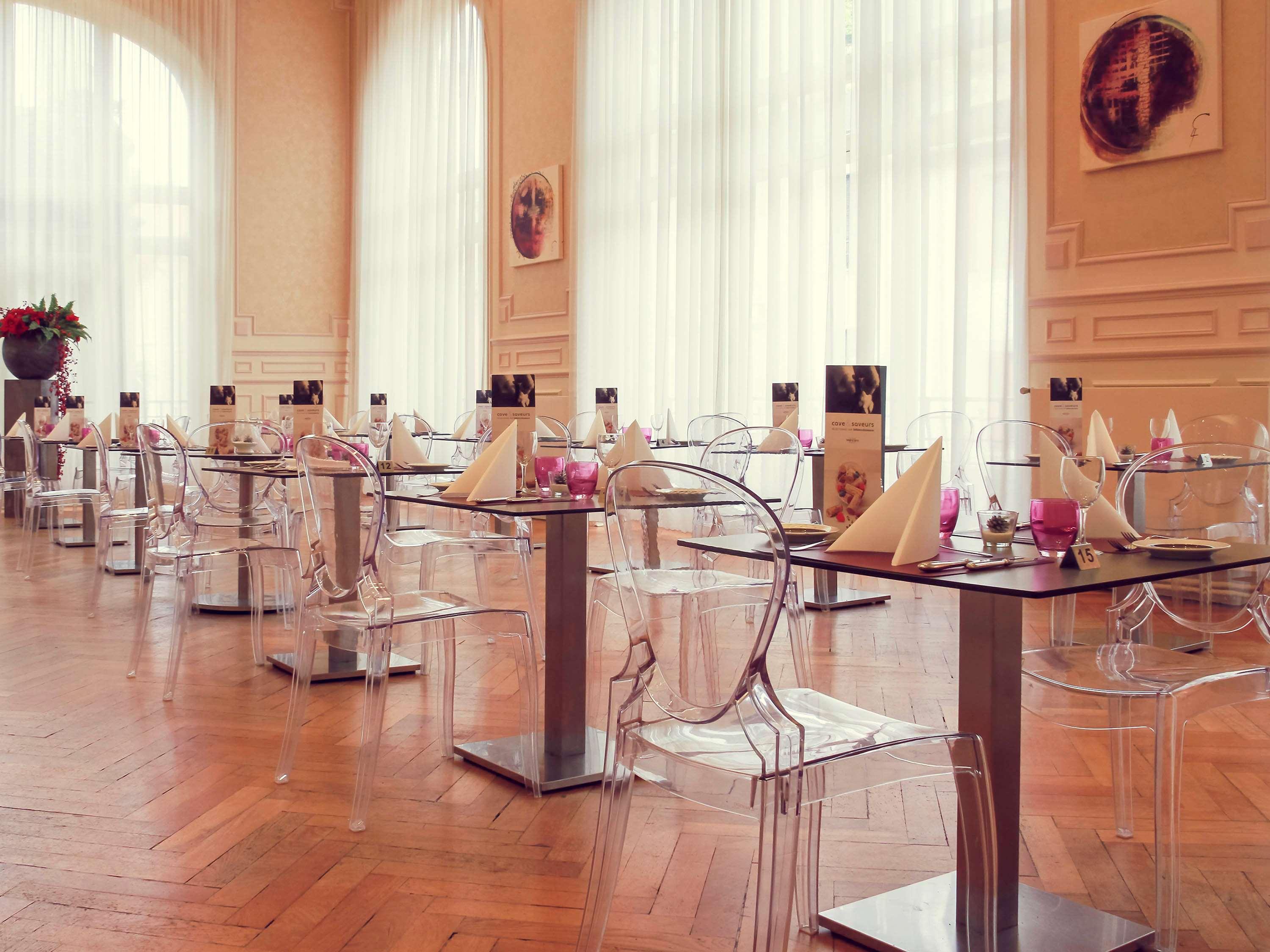 Hotel Mercure Saint-Nectaire Spa & Bien-Etre Kültér fotó