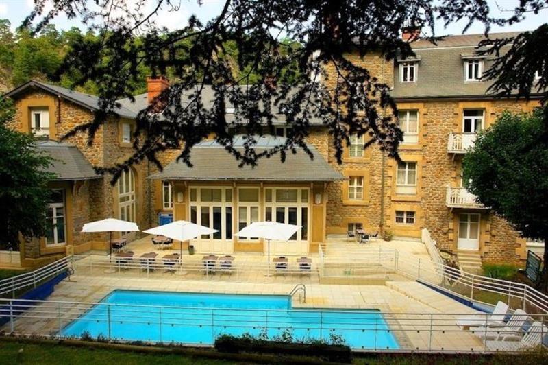 Hotel Mercure Saint-Nectaire Spa & Bien-Etre Kültér fotó