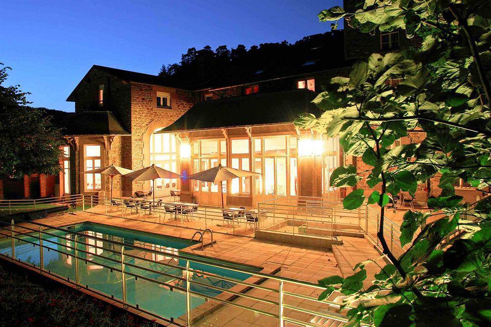 Hotel Mercure Saint-Nectaire Spa & Bien-Etre Kültér fotó